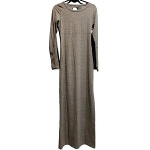 NWT Chaser open back, long sleeve maxi dress. Size Small